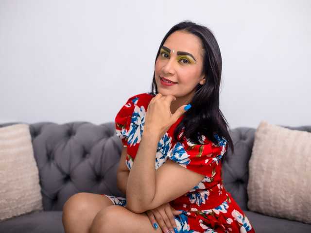 Profilna fotografija Priya-Varma