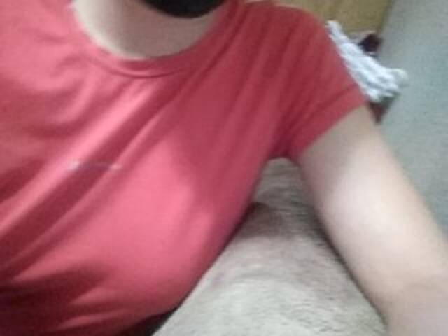 Oddajajo posnetke zaslona Ptachka