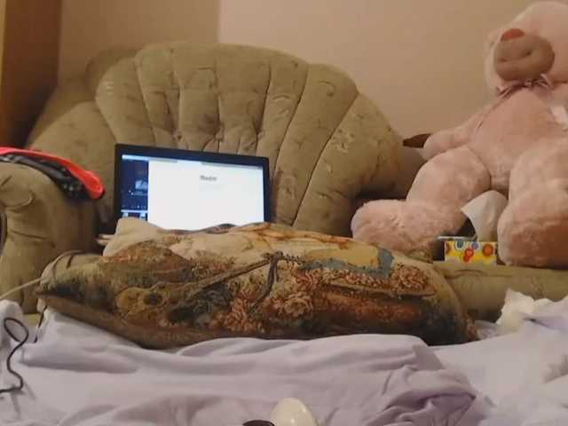 Oddajajo posnetke zaslona __Sexy_ASS__