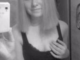 Erotični video klepet queenlike