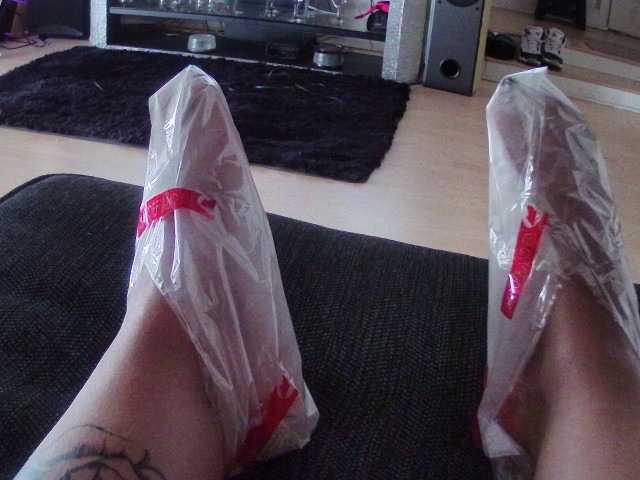 Oddajajo posnetke zaslona QueenMorgan