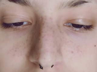 Erotični video klepet QuietToriel