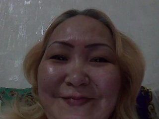 Erotični video klepet QWEENTIS