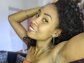 Erotični video klepet Radjinie