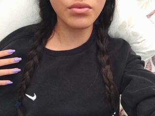 Erotični video klepet RavonaLod