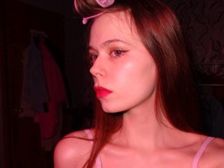 Erotični video klepet RedaSartain