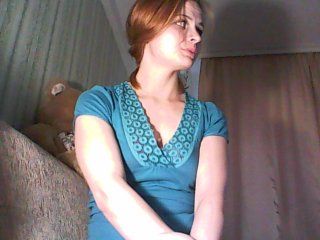 Oddajajo posnetke zaslona redhead-witch