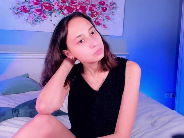 Oddajajo posnetke zaslona reginamoon