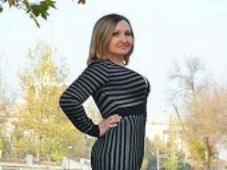 Erotični video klepet relaksinka