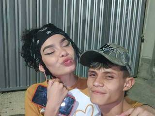 Erotični video klepet RhabenaBoysex