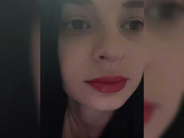 Oddajajo posnetke zaslona Tifffannny