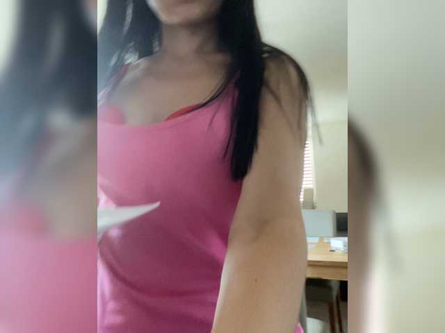 Oddajajo posnetke zaslona Tifffannny