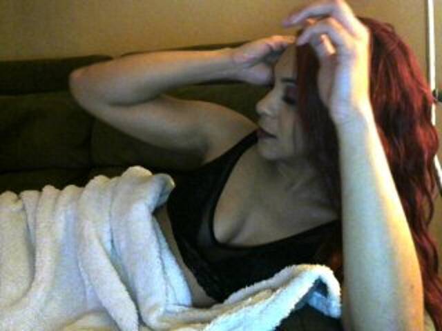 Oddajajo posnetke zaslona RedRogueXO