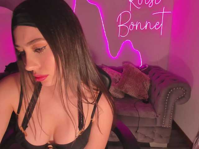 Fotografije RoiseBonnet ♥ My wet pussy needs a dick, come and fuck me! ♥ IG:@roise_bonnet ♥Cum show ♥ @remain
