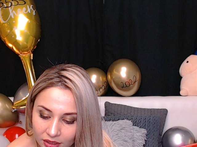Fotografije RoseCoxxx Welcome! :) Biggest tipper got Free Premium Snap+ 1 Video! :) #free #snap #cum #squirt #anal #blonde #teen #lovense #lush #toy #pvt