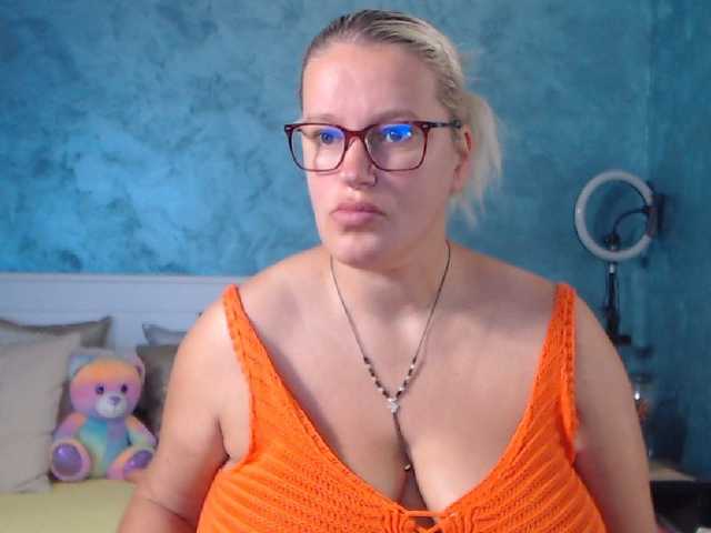 Oddajajo posnetke zaslona Roselyn25