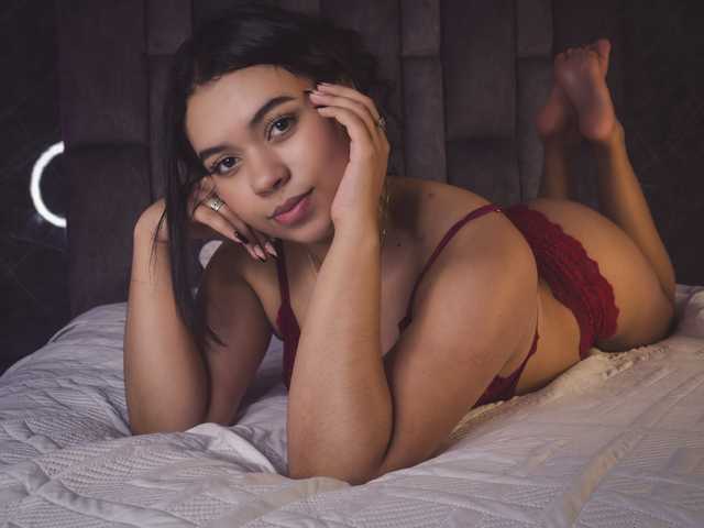 Fotografija profila roxie-rouge