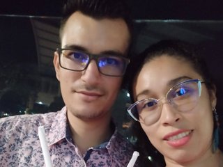 Erotični video klepet RoxiSaul