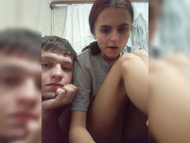 Oddajajo posnetke zaslona Rttt456Afp