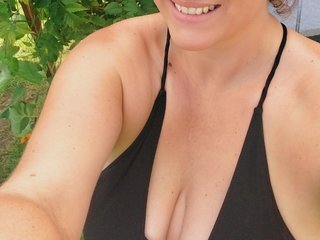 Erotični video klepet Sadiesecret