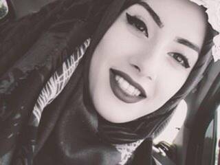 Erotični video klepet SahaDaian