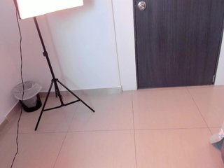 Erotični video klepet sailor-rouge