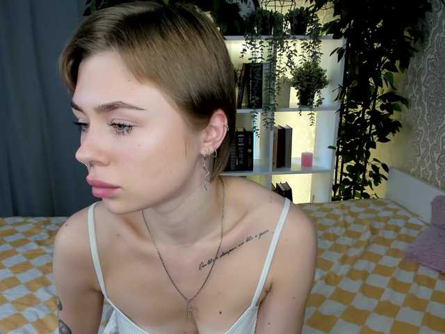 Oddajajo posnetke zaslona SallyHicks
