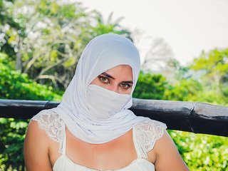 Erotični video klepet salma-arabic