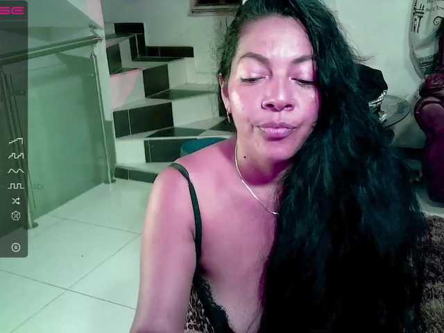 Oddajajo posnetke zaslona Salome-honey9