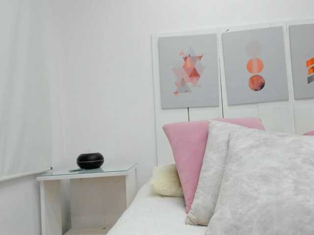 Oddajajo posnetke zaslona SalomeFer