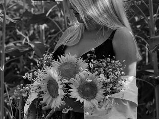 Erotični video klepet Saltycherries