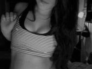 Erotični video klepet samantaaa1