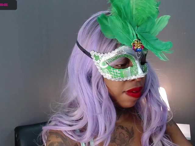 Oddajajo posnetke zaslona samantaafox