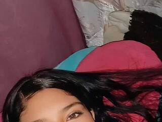 Erotični video klepet Samarahh