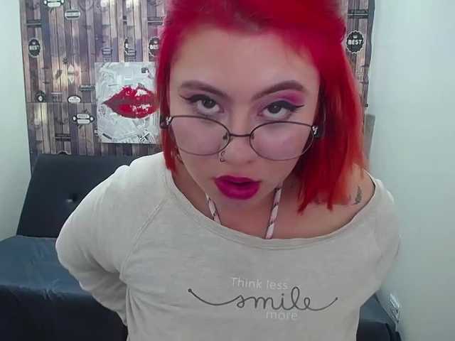 Oddajajo posnetke zaslona SAMAYAKERS