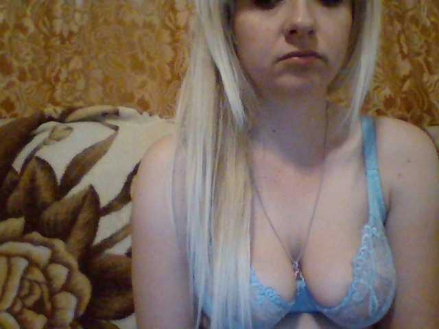 Fotografije Samiliya23 «Tip me 50 if you think that l am cute. l'll rate your cock for 30 .»