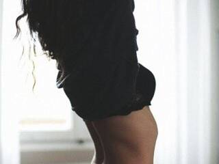 Erotični video klepet SammerWhite