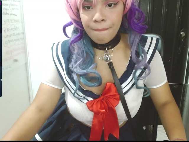 Oddajajo posnetke zaslona SammyRousei