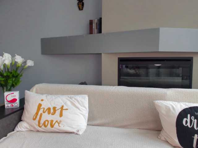 Oddajajo posnetke zaslona SanSaraLove