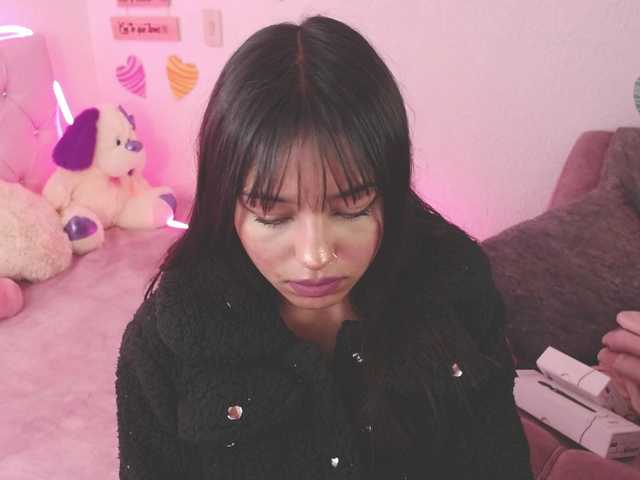 Oddajajo posnetke zaslona SaraaBryce