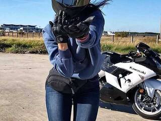 Erotični video klepet SaraBet