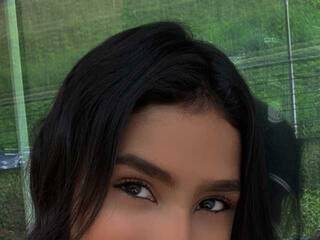 Erotični video klepet sarah-fenty