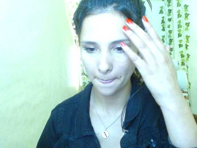 Oddajajo posnetke zaslona SarahStuartt