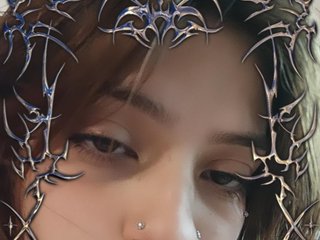 Erotični video klepet SARAI-PETITE