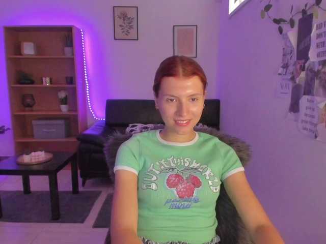 Oddajajo posnetke zaslona SaraJaay18