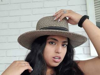 Erotični video klepet SaritaDavis1