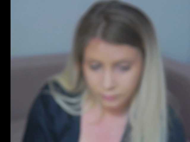 Oddajajo posnetke zaslona Sarrah8