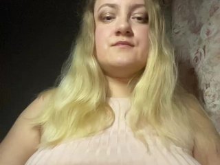 Erotični video klepet SashulyaAsd