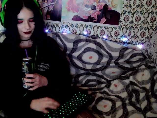 Oddajajo posnetke zaslona Saymeowplz1