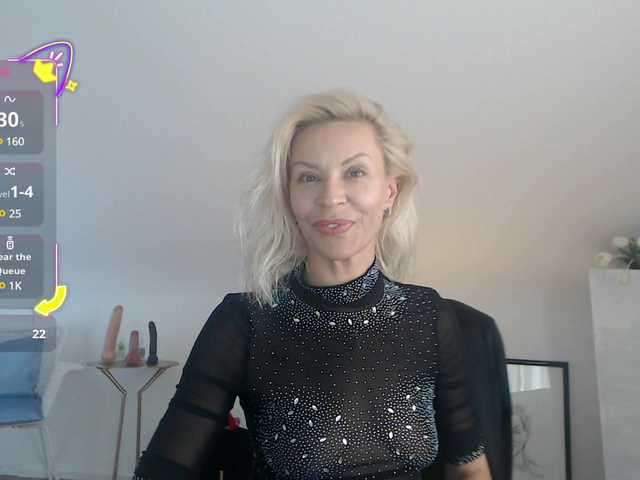 Oddajajo posnetke zaslona ScarlettBliss
